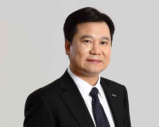 張近東退出蘇寧易購(gòu)法定代表人，由總裁任峻接任